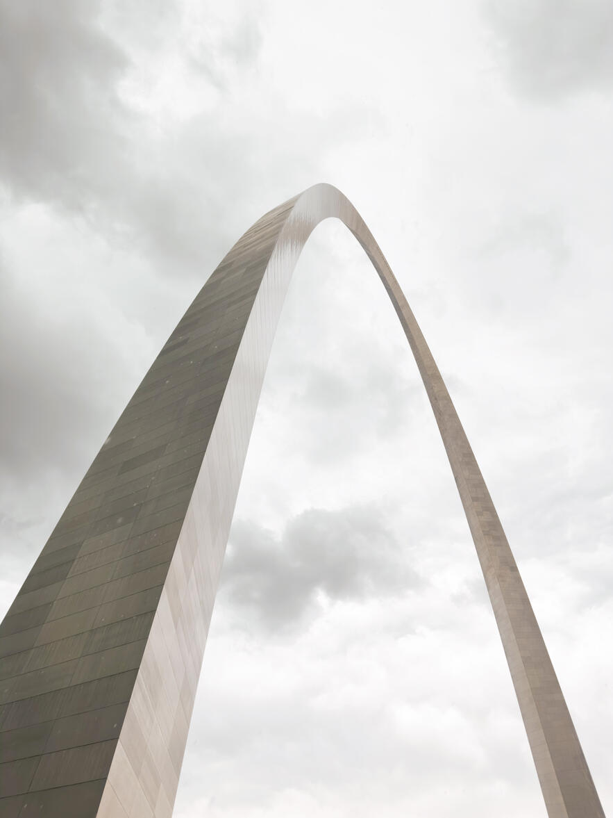 Gateway Arch. 2025 - iPhone 14 Pro